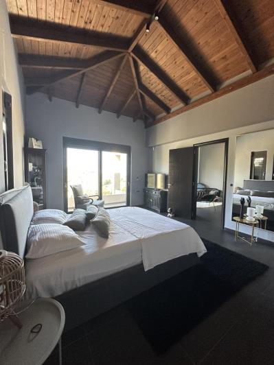 Image No.9-3 Bed Villa for sale