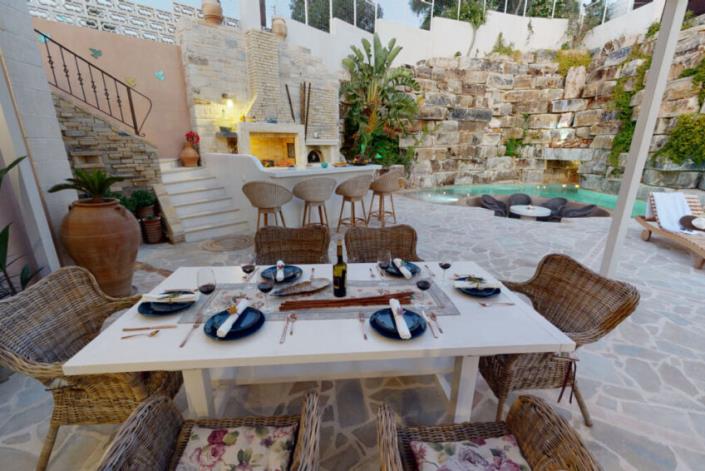 Image No.18-3 Bed Villa for sale