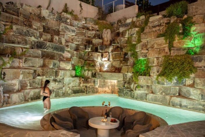 Image No.32-3 Bed Villa for sale