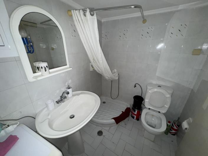 Image No.34-2 Bed Apartment for sale