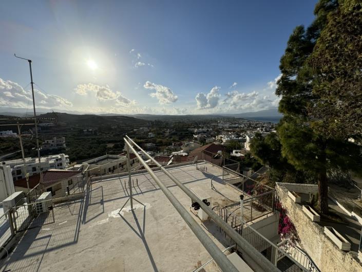 Image No.37-2 Bed Apartment for sale