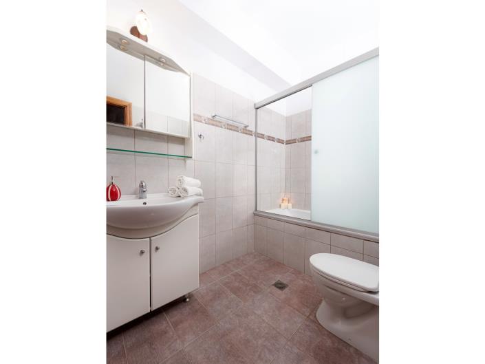 Image No.6-2 Bed Villa for sale