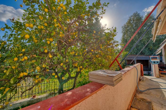 Image No.10-2 Bed House for sale