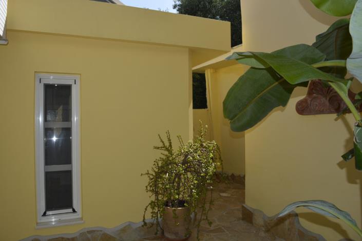 Image No.16-5 Bed House for sale
