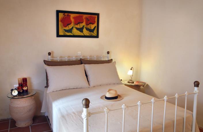 Image No.6-4 Bed House for sale