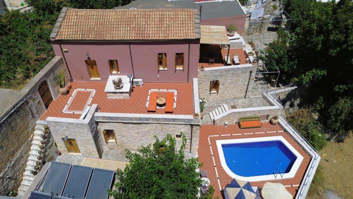 Image No.41-4 Bed House for sale