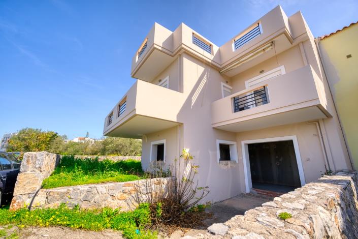 Image No.16-4 Bed Maisonette for sale