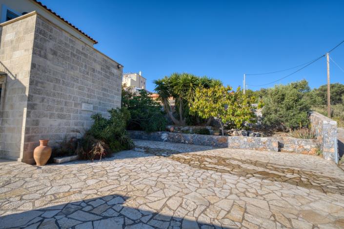 Image No.17-3 Bed Villa for sale