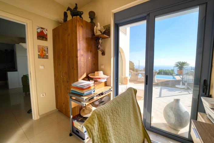 Image No.25-3 Bed Villa for sale