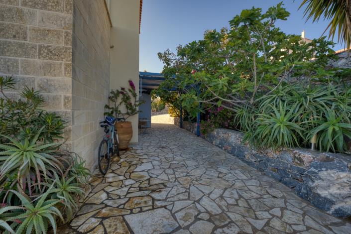 Image No.24-3 Bed Villa for sale