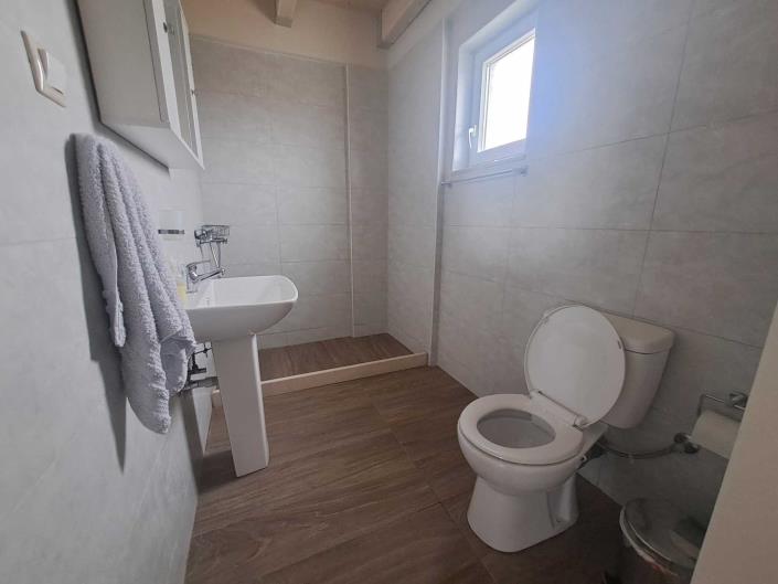 Image No.6-2 Bed House/Villa for sale