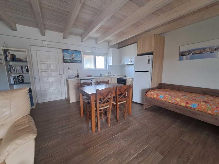 Image No.9-2 Bed House/Villa for sale