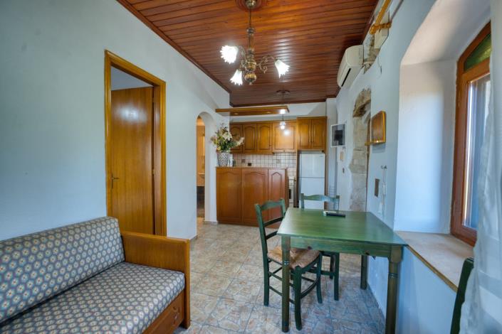 Image No.28-2 Bed House for sale