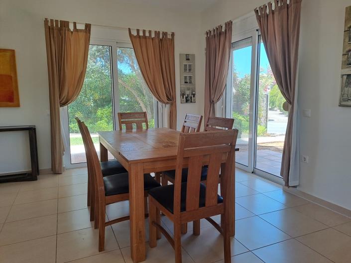 Image No.29-3 Bed Villa for sale