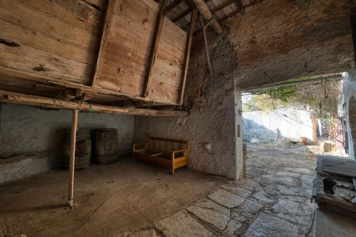 Image No.4-House for sale