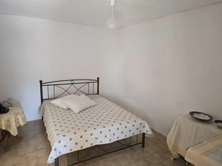 Image No.4-3 Bed House for sale