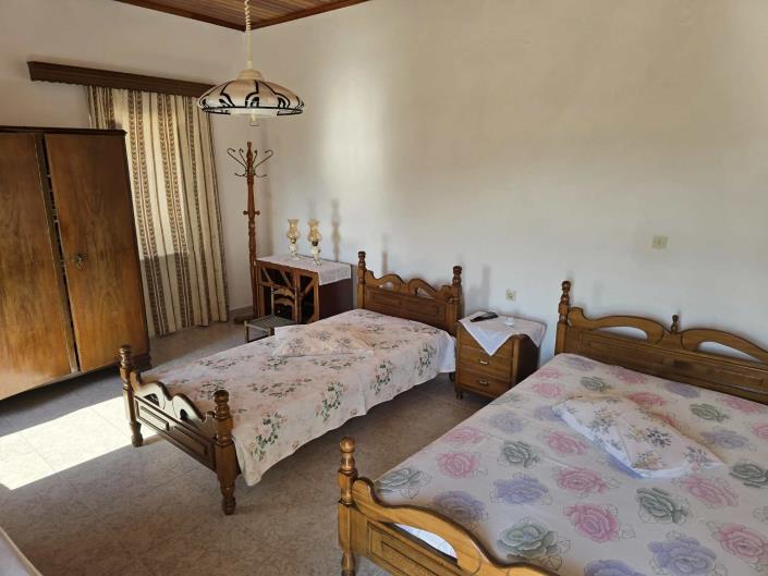 Image No.7-3 Bed House for sale