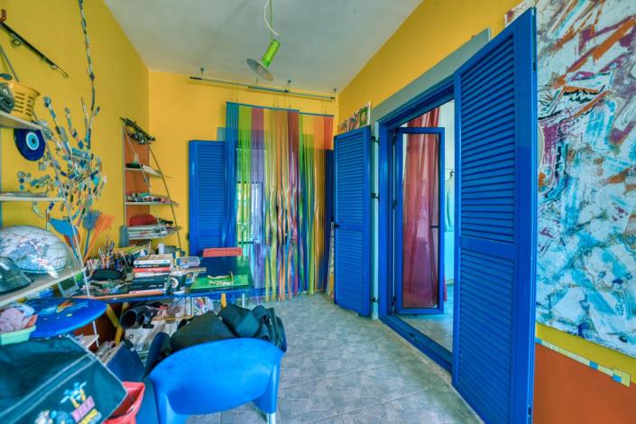 Image No.10-2 Bed House for sale