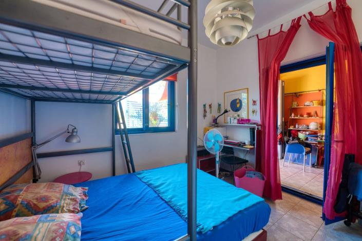 Image No.19-2 Bed House for sale