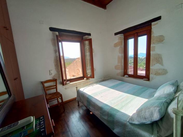 Image No.7-2 Bed House for sale