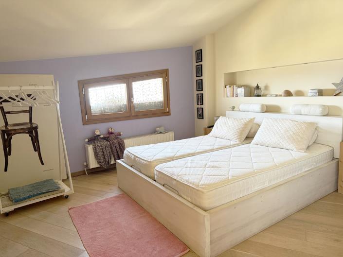 Image No.10-4 Bed Villa for sale