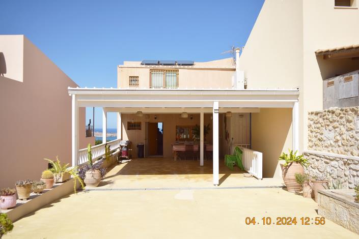 Image No.26-4 Bed Villa for sale