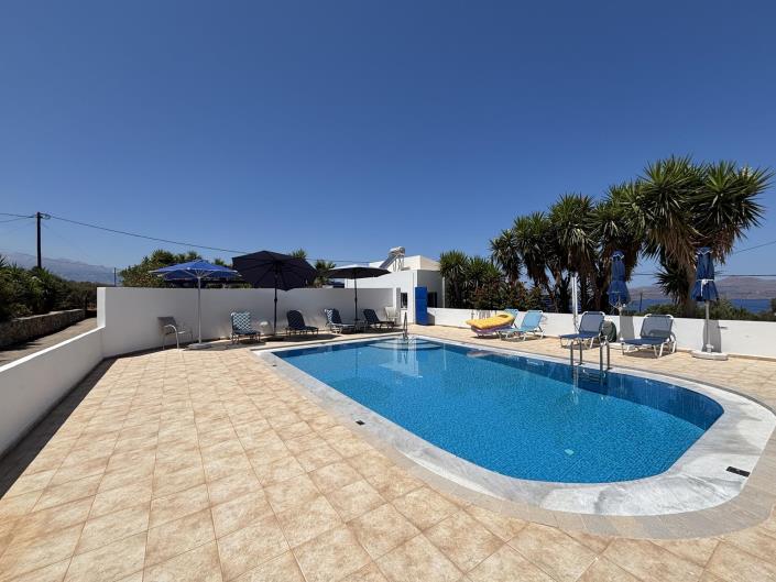 Image No.2-2 Bed Villa for sale