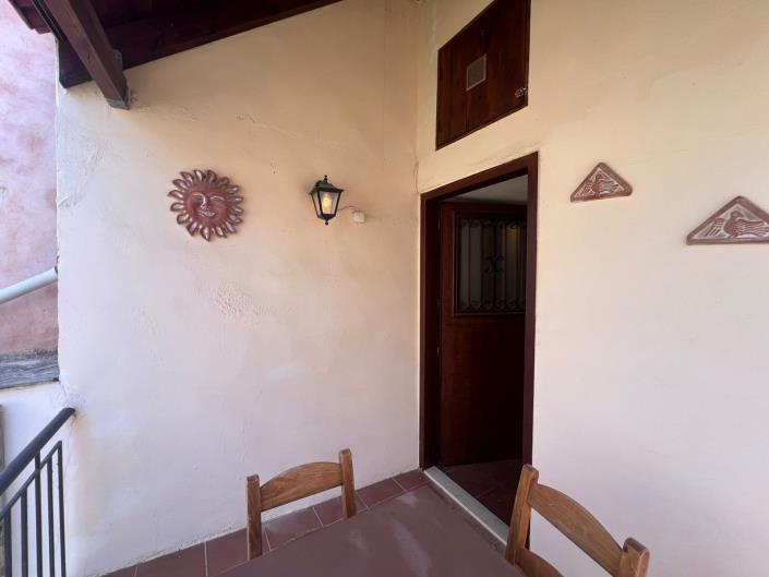 Image No.25-2 Bed House for sale