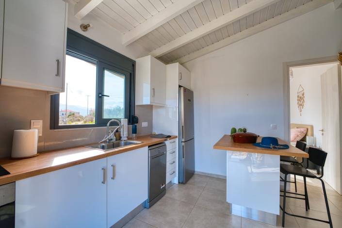 Image No.5-2 Bed Villa for sale