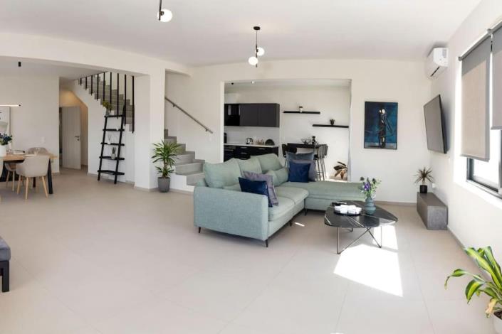 Image No.21-3 Bed Villa for sale