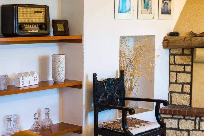 Image No.9-2 Bed Villa for sale