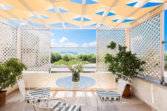 Image No.15-2 Bed Villa for sale