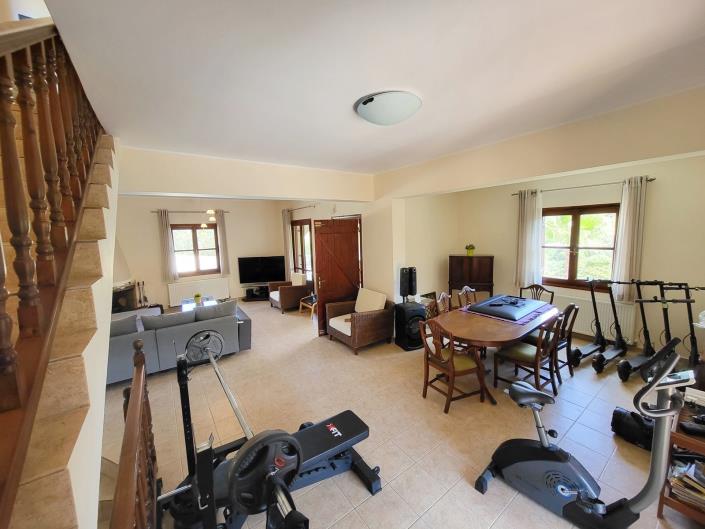 Image No.44-4 Bed Villa for sale