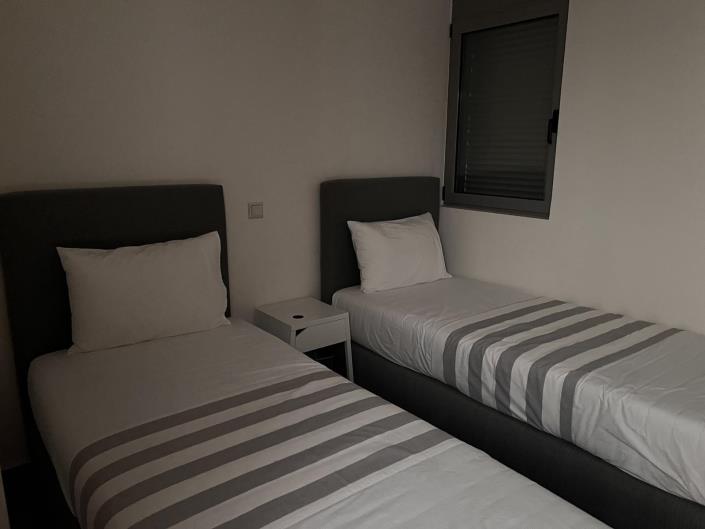 Image No.16-3 Bed Maisonette for sale