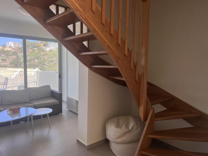 Image No.22-3 Bed Maisonette for sale