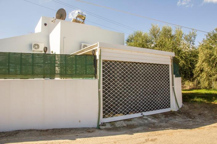 Image No.33-2 Bed Villa for sale