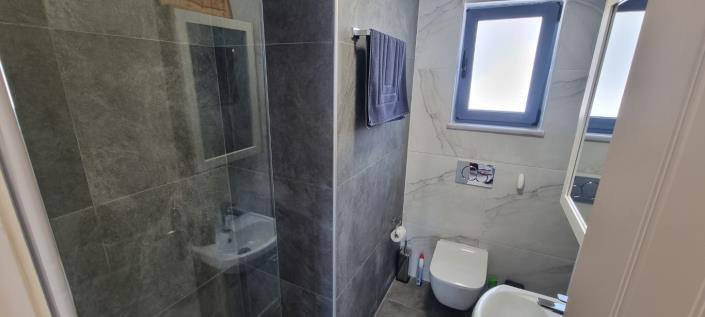 Image No.17-3 Bed Villa for sale