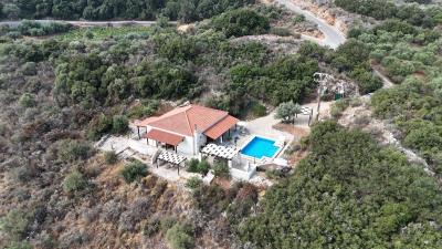 Stone-villa-for-sale-in-Chania-Crete--2-