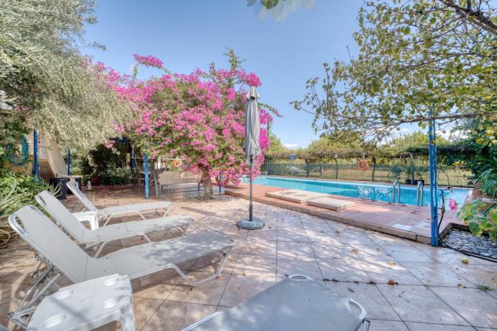 Image No.9-5 Bed Villa for sale