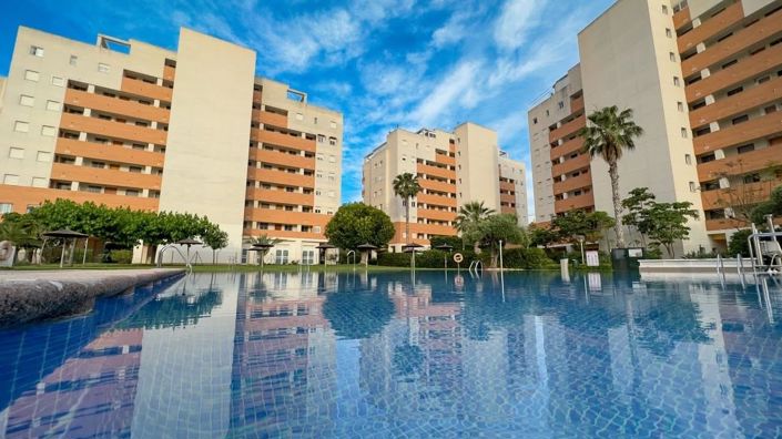 Image No.1-2 Bed Apartment for sale
