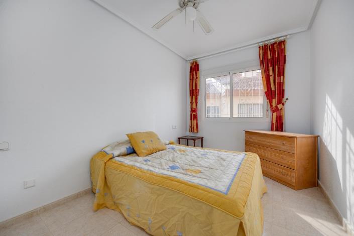 Image No.28-2 Bed Bungalow for sale