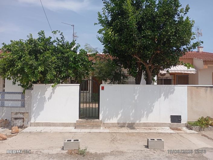 Image No.1-2 Bed Bungalow for sale
