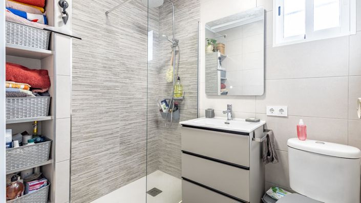 Image No.14-2 Bed Bungalow for sale