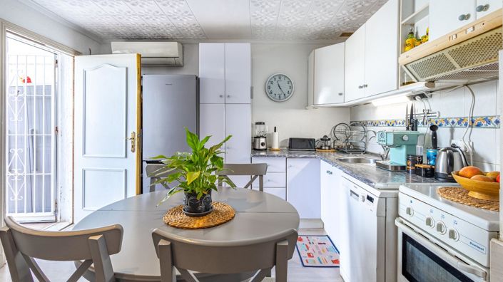 Image No.7-2 Bed Bungalow for sale