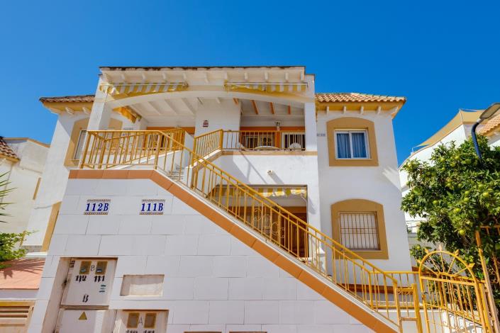 Image No.8-2 Bed Bungalow for sale