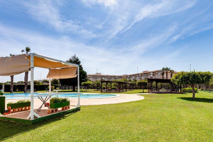 Image No.38-2 Bed Bungalow for sale