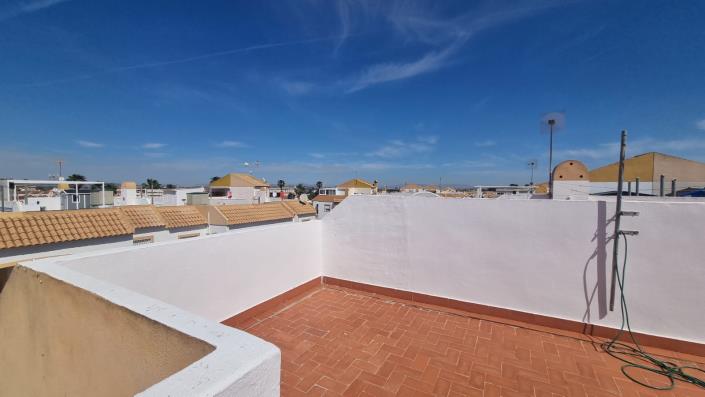 Image No.8-2 Bed Bungalow for sale