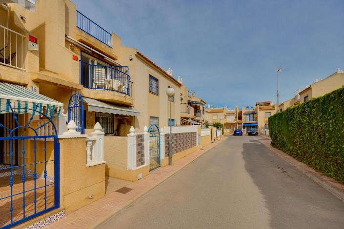 Image No.23-3 Bed Bungalow for sale