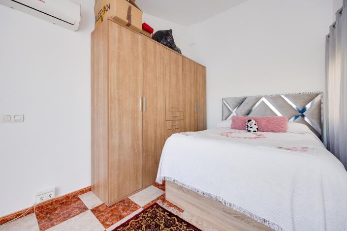 Image No.18-2 Bed Bungalow for sale