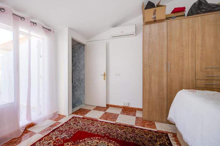 Image No.19-2 Bed Bungalow for sale